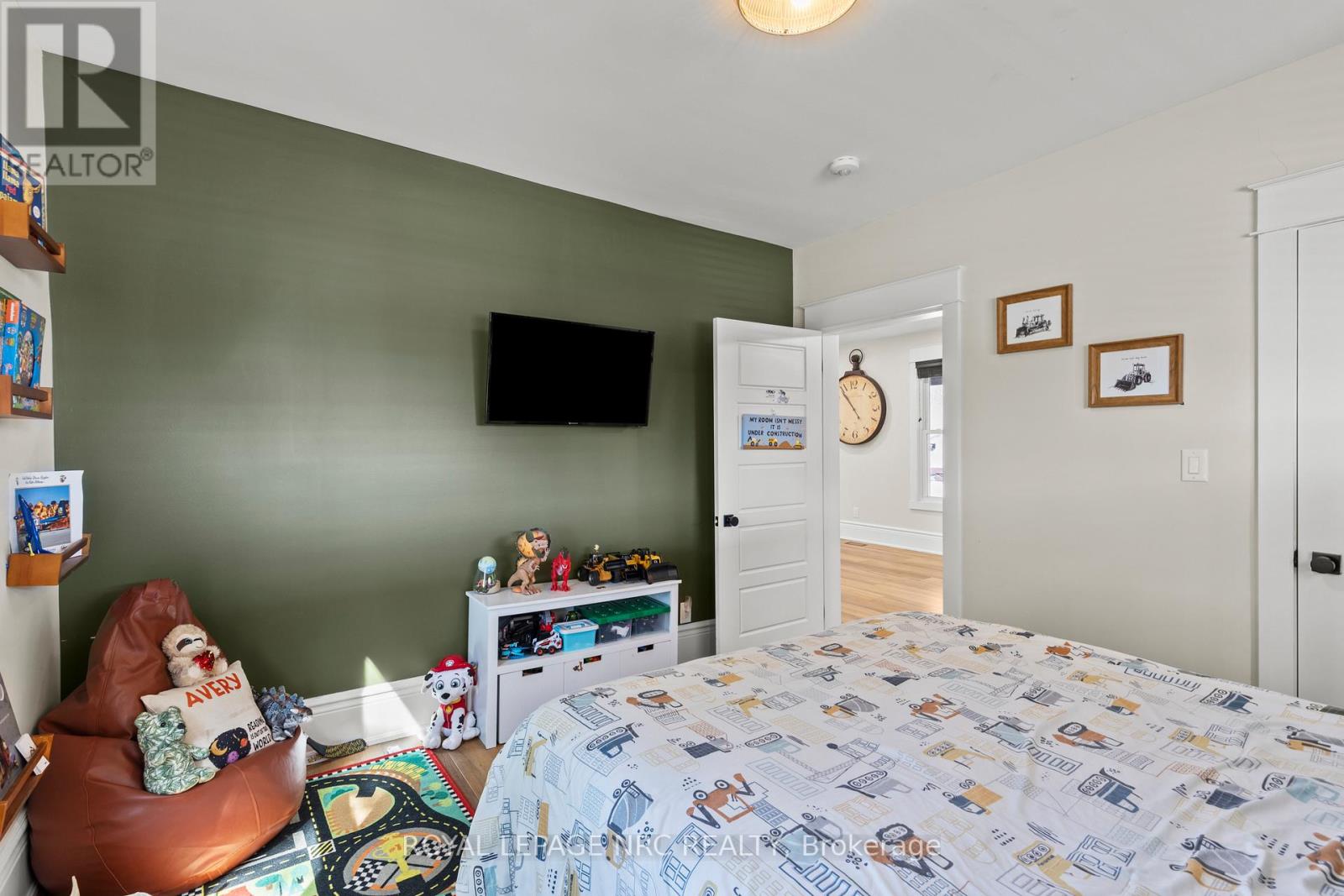 538 King Street, Port Colborne, Ontario  L3K 4H6 - Photo 21 - X12094013