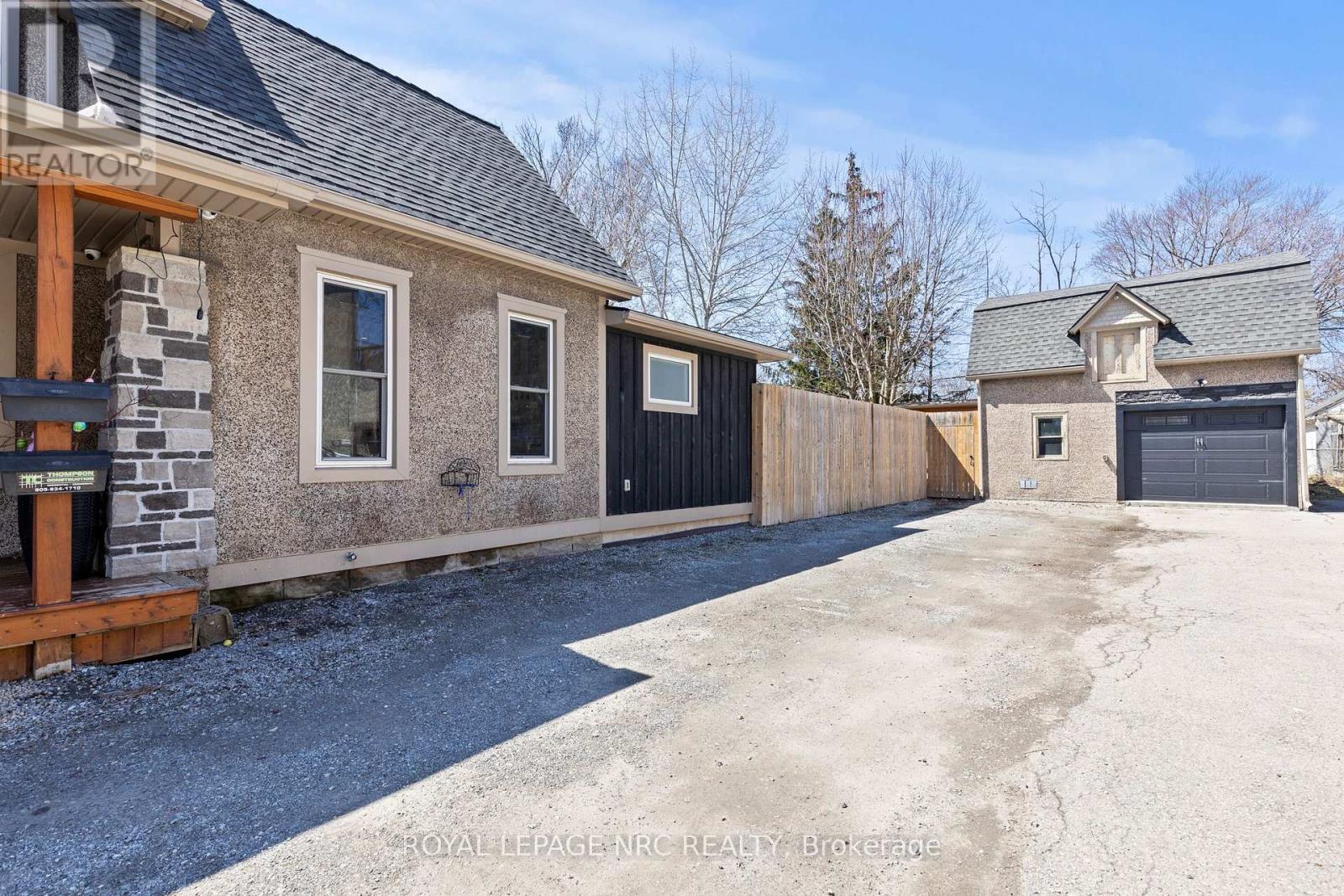 538 King Street, Port Colborne, Ontario  L3K 4H6 - Photo 38 - X12094013