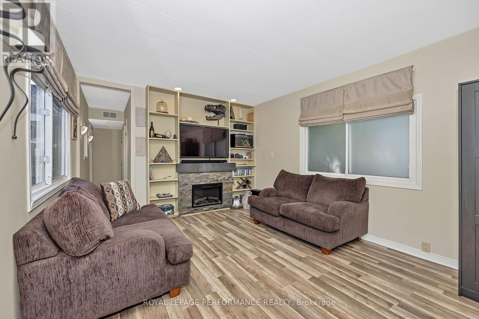 8 Bradley Green Court, Ottawa, Ontario  K2S 1B7 - Photo 14 - X12317993