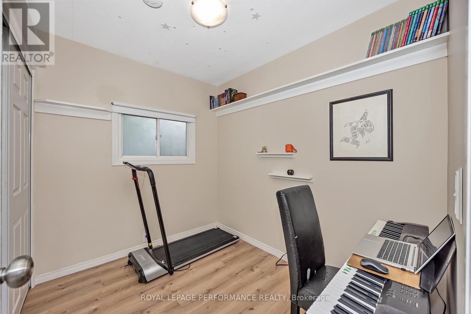 8 Bradley Green Court, Ottawa, Ontario  K2S 1B7 - Photo 18 - X12317993
