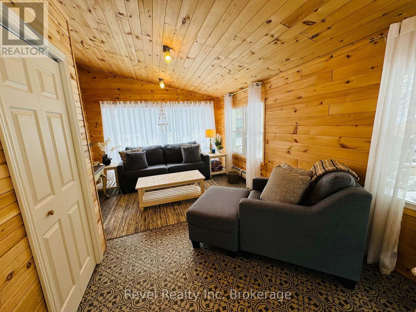 541 Donald Street, Mattawa, Ontario  P0H 1V0 - Photo 36 - X12317945