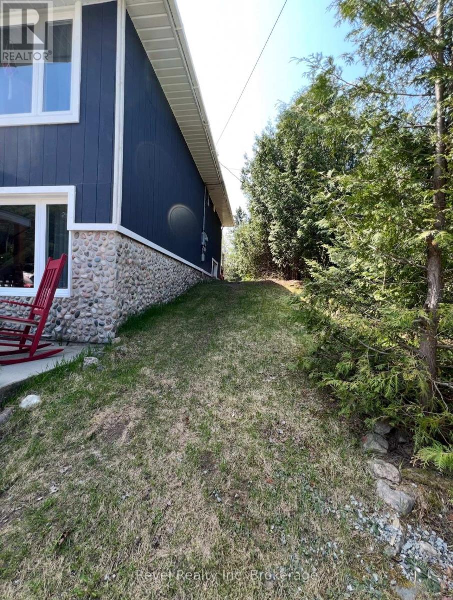 541 Donald Street, Mattawa, Ontario  P0H 1V0 - Photo 38 - X12317945