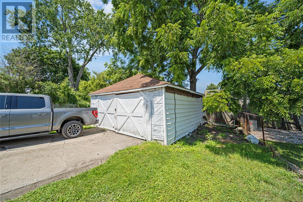 224 Confederation Street, Sarnia, Ontario  N7T 1Z8 - Photo 22 - 25019373