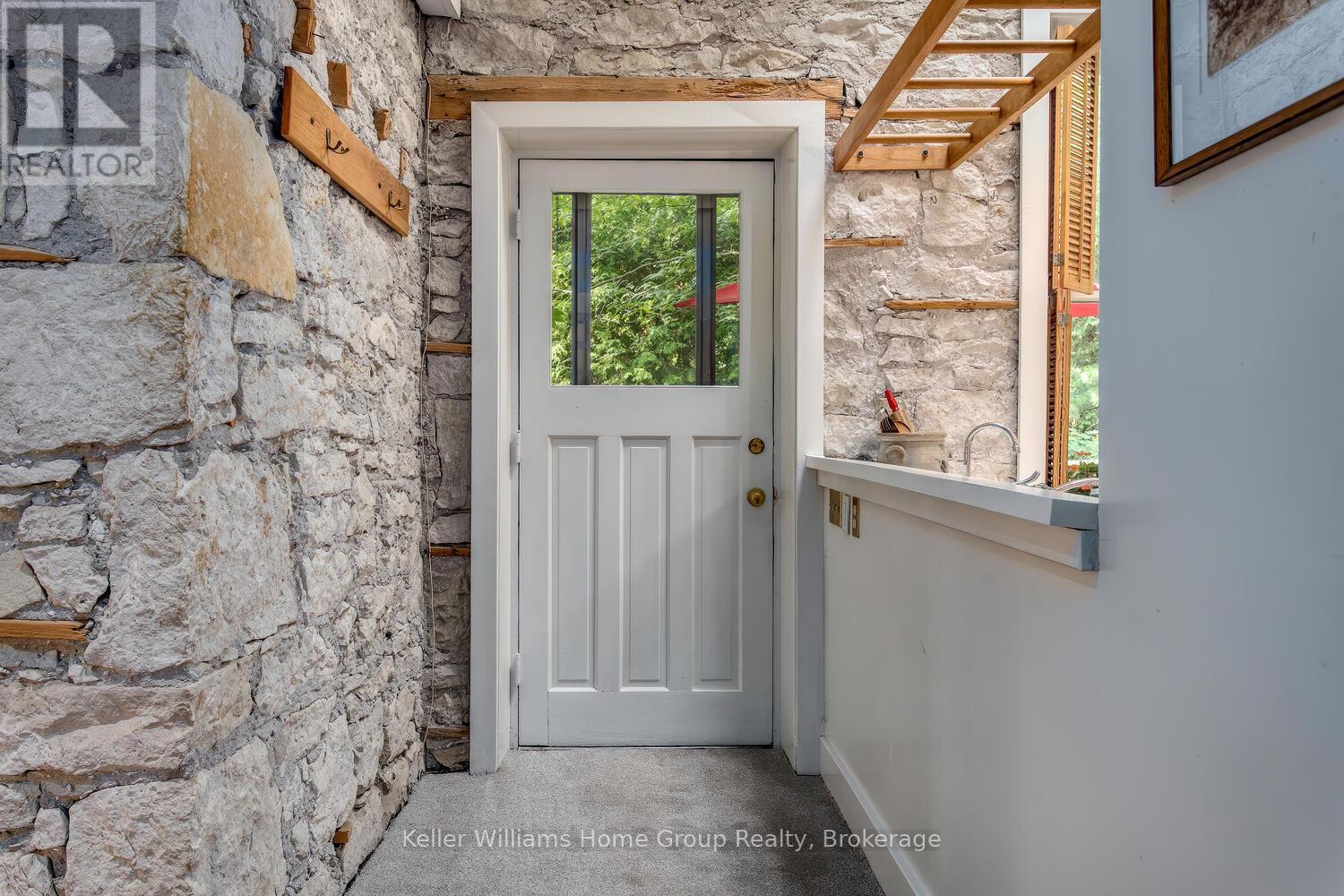 57 Cambridge Street, Guelph, Ontario  N1H 2V1 - Photo 25 - X12317950