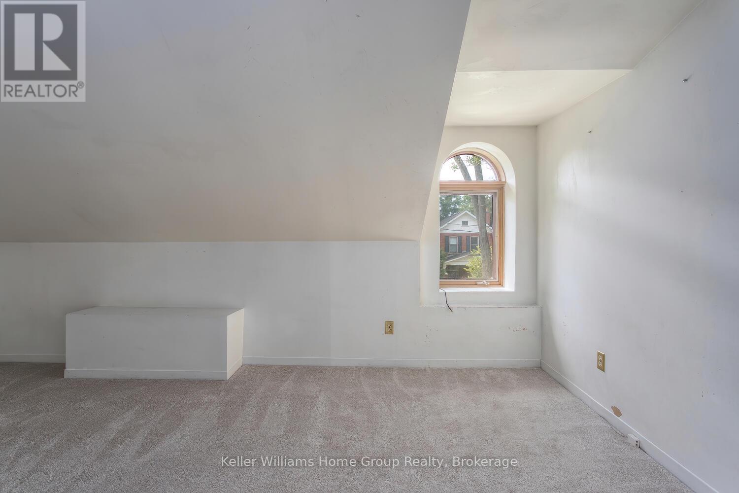 57 Cambridge Street, Guelph, Ontario  N1H 2V1 - Photo 34 - X12317950