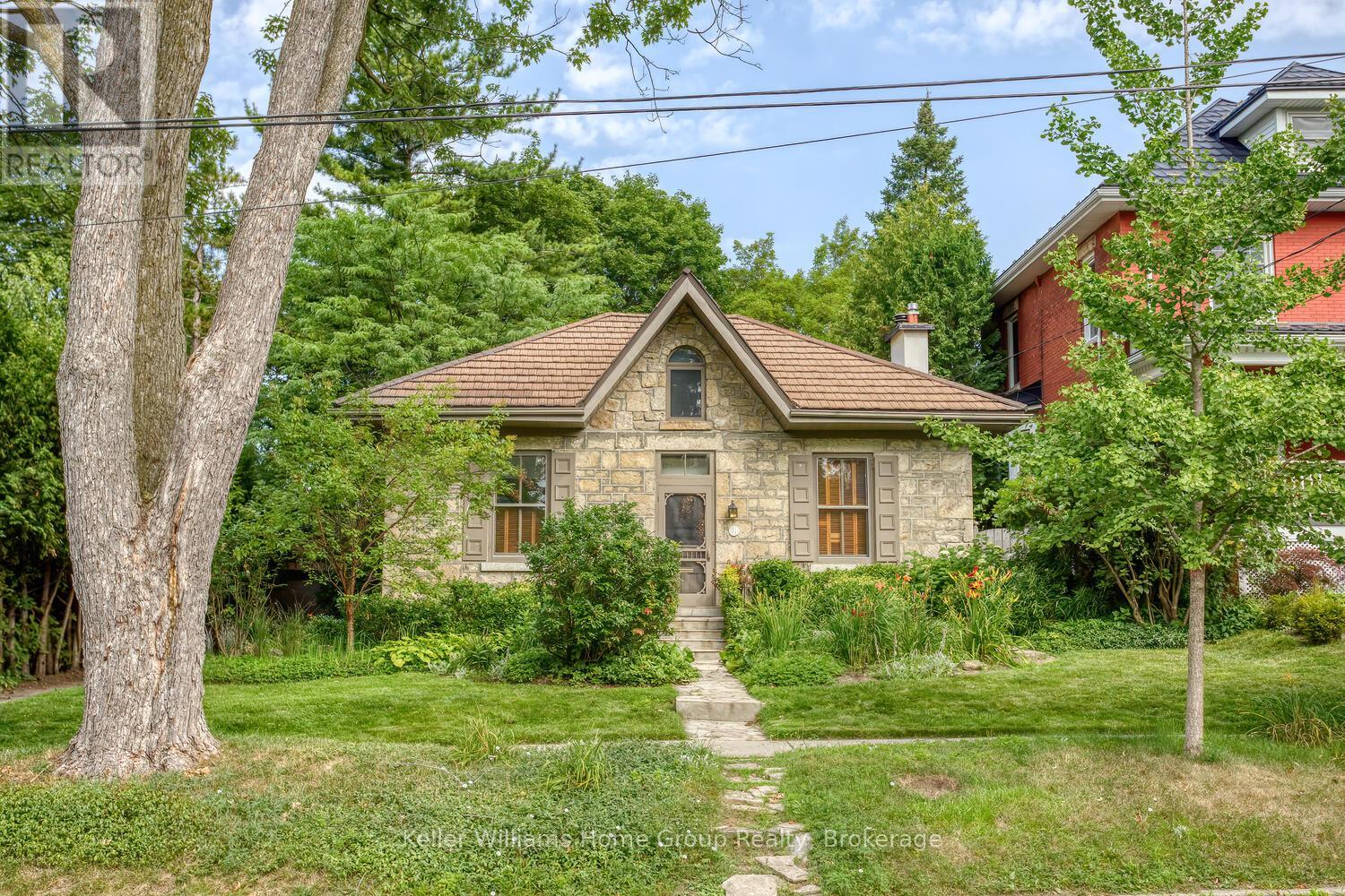 57 Cambridge Street, Guelph, Ontario  N1H 2V1 - Photo 9 - X12317950