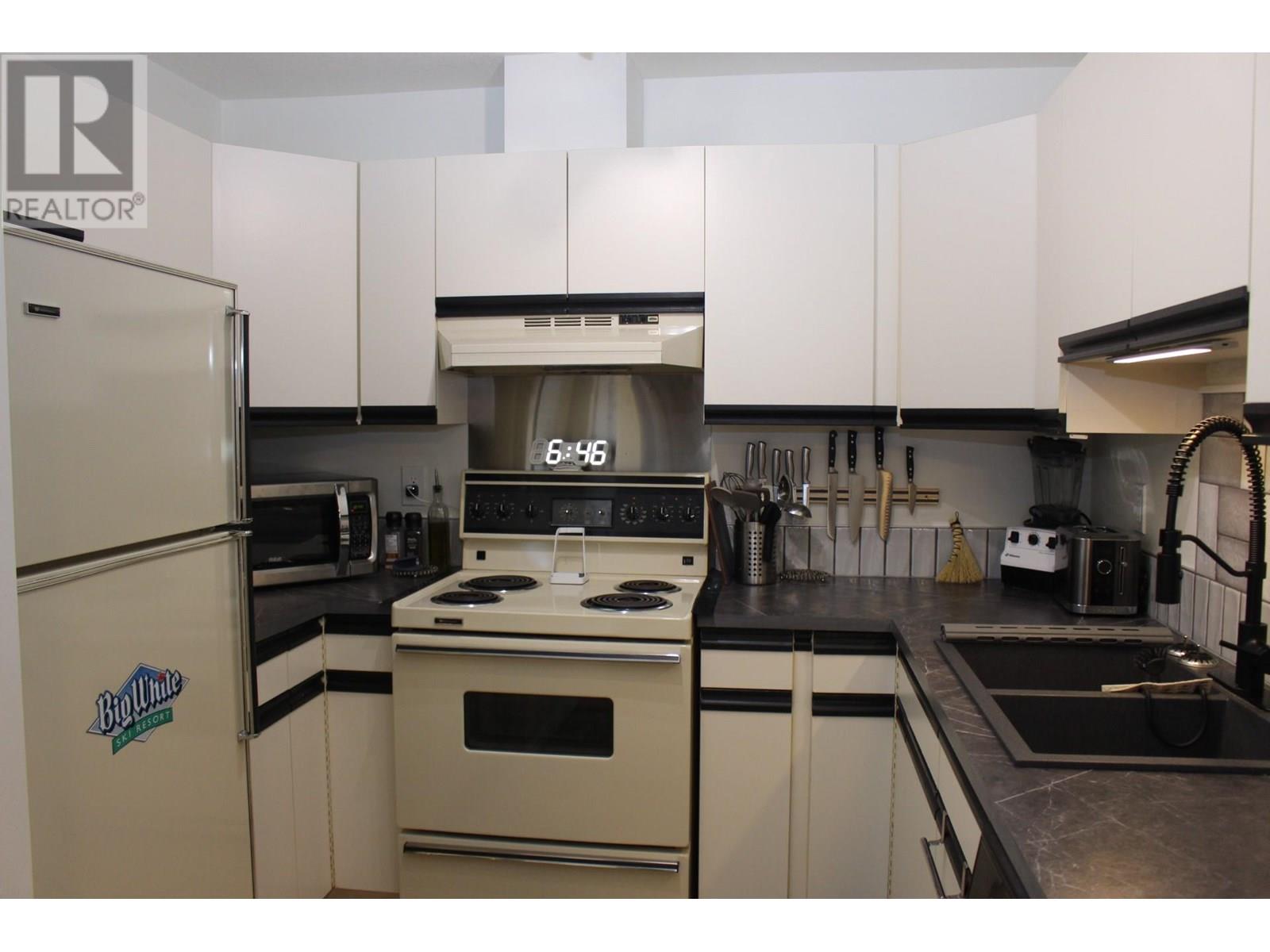 573 10th Avenue Unit# 1, Castlegar, British Columbia  V1N 1K6 - Photo 12 - 10357786