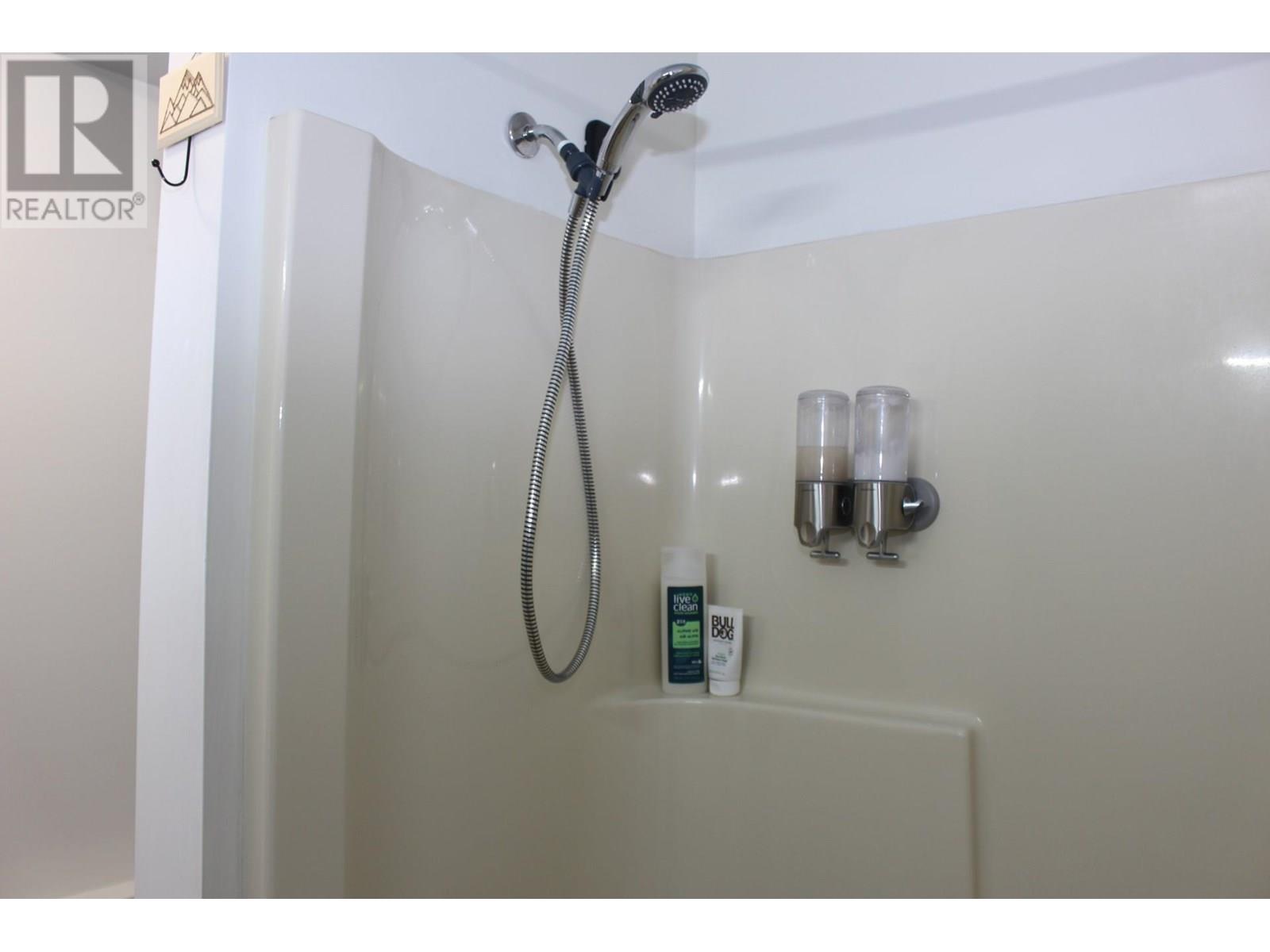 573 10th Avenue Unit# 1, Castlegar, British Columbia  V1N 1K6 - Photo 23 - 10357786
