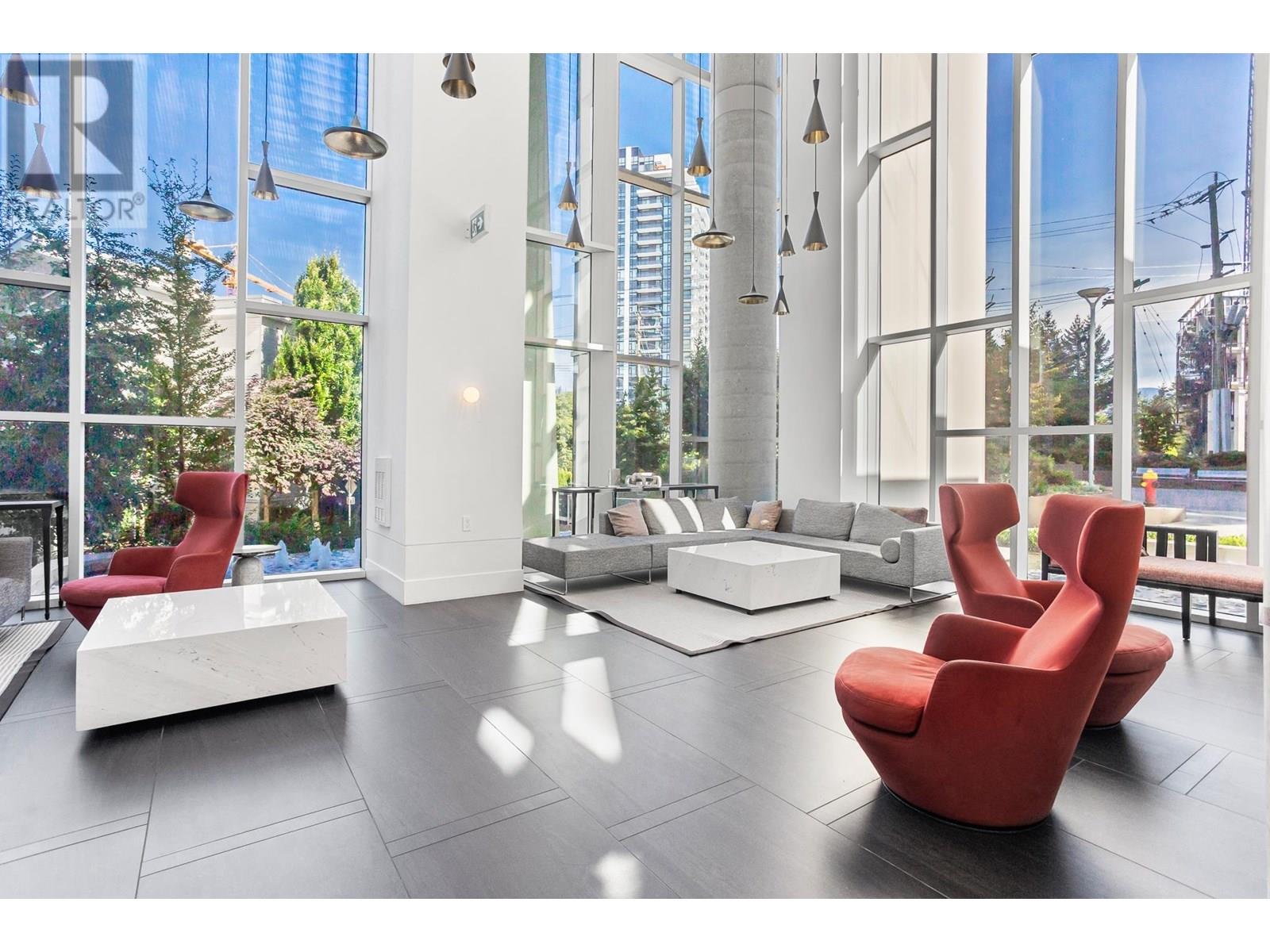 2701 567 CLARKE ROAD, Coquitlam, British Columbia