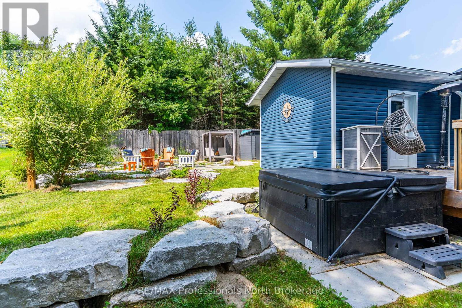 1030 All Seasons Court, Algonquin Highlands, Ontario  K0M 1S0 - Photo 37 - X12317979