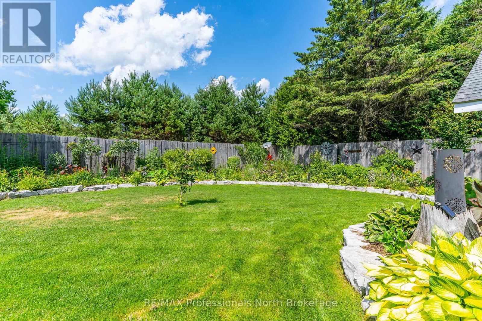 1030 All Seasons Court, Algonquin Highlands, Ontario  K0M 1S0 - Photo 44 - X12317979