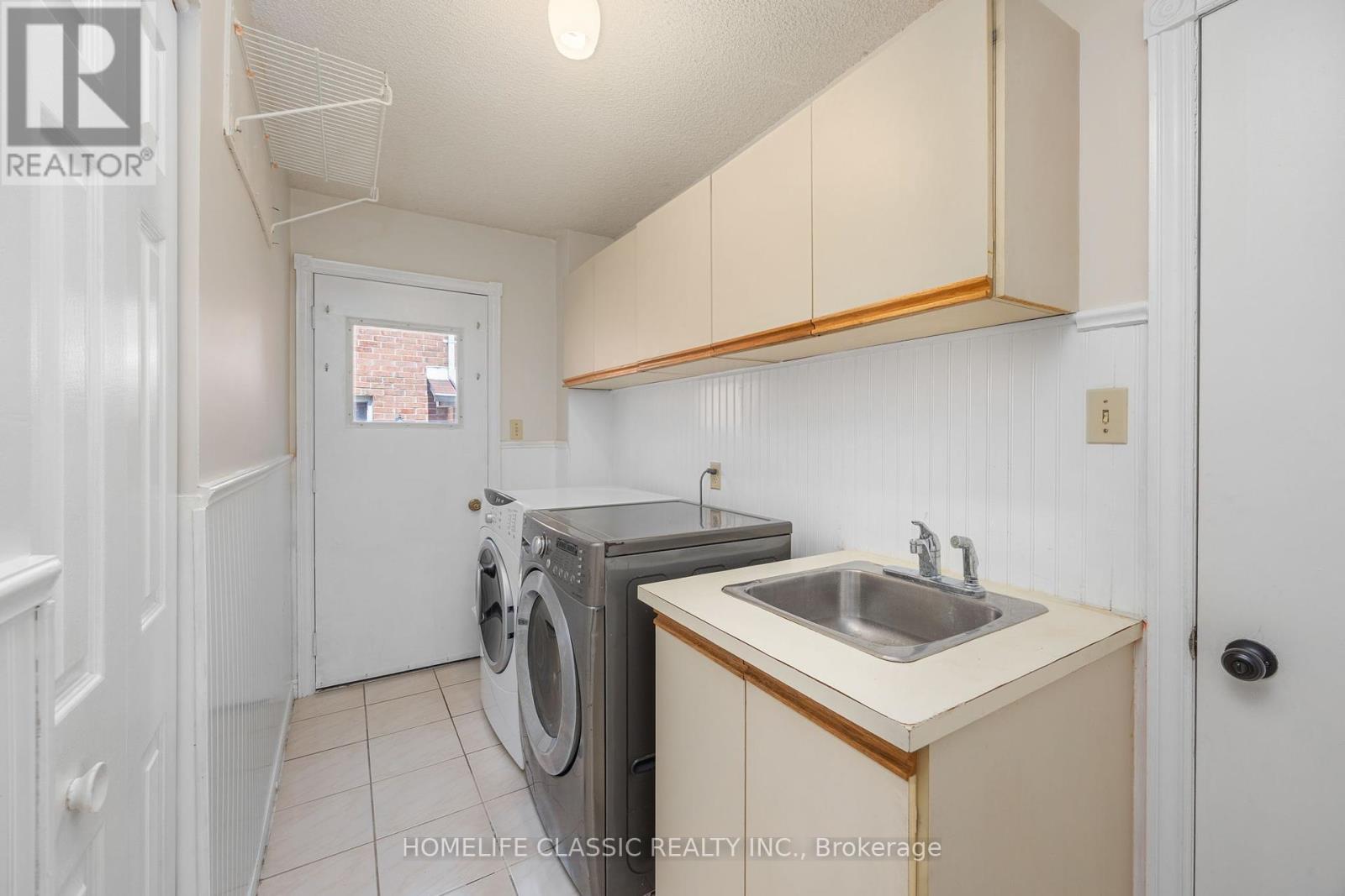 550 Dahlia Crescent, Pickering, Ontario  L1W 3G5 - Photo 14 - E12317972