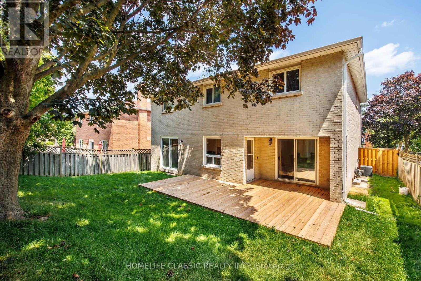 550 Dahlia Crescent, Pickering, Ontario  L1W 3G5 - Photo 33 - E12317972