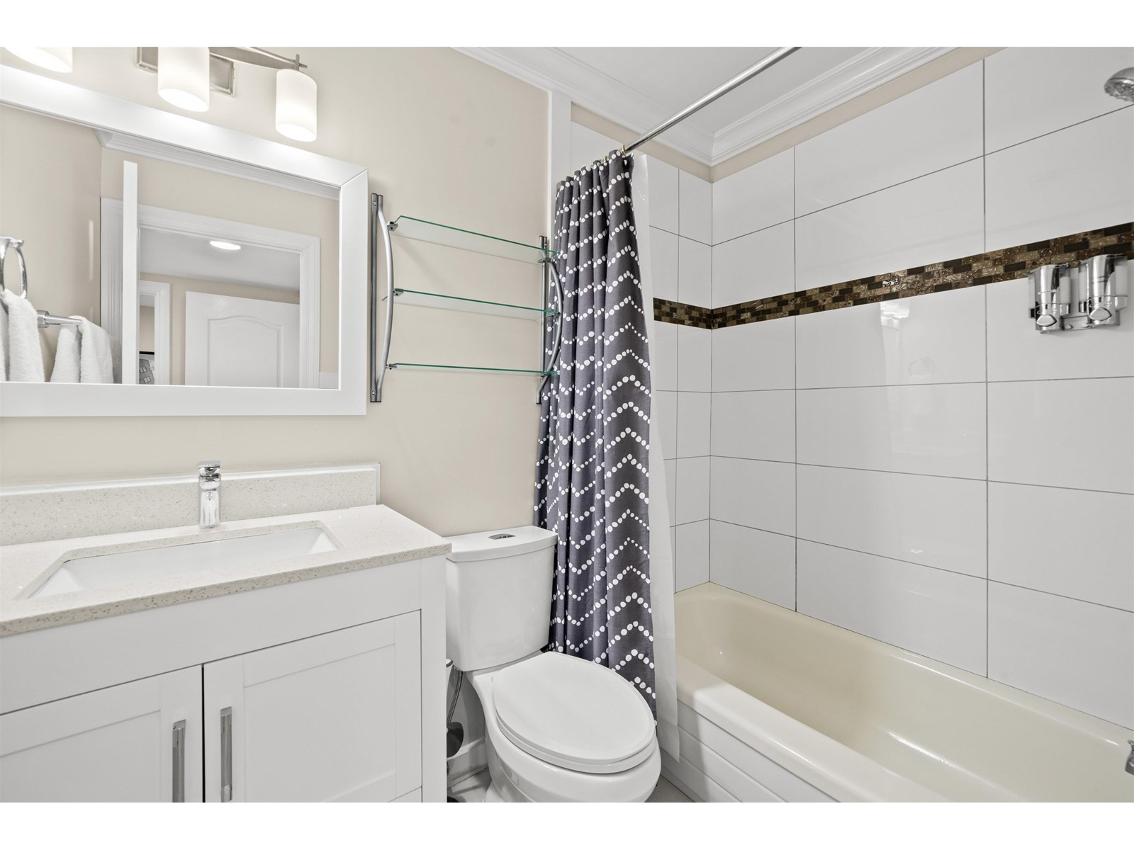 9063 162a Street, Surrey, British Columbia  V4N 3L6 - Photo 29 - R3032596