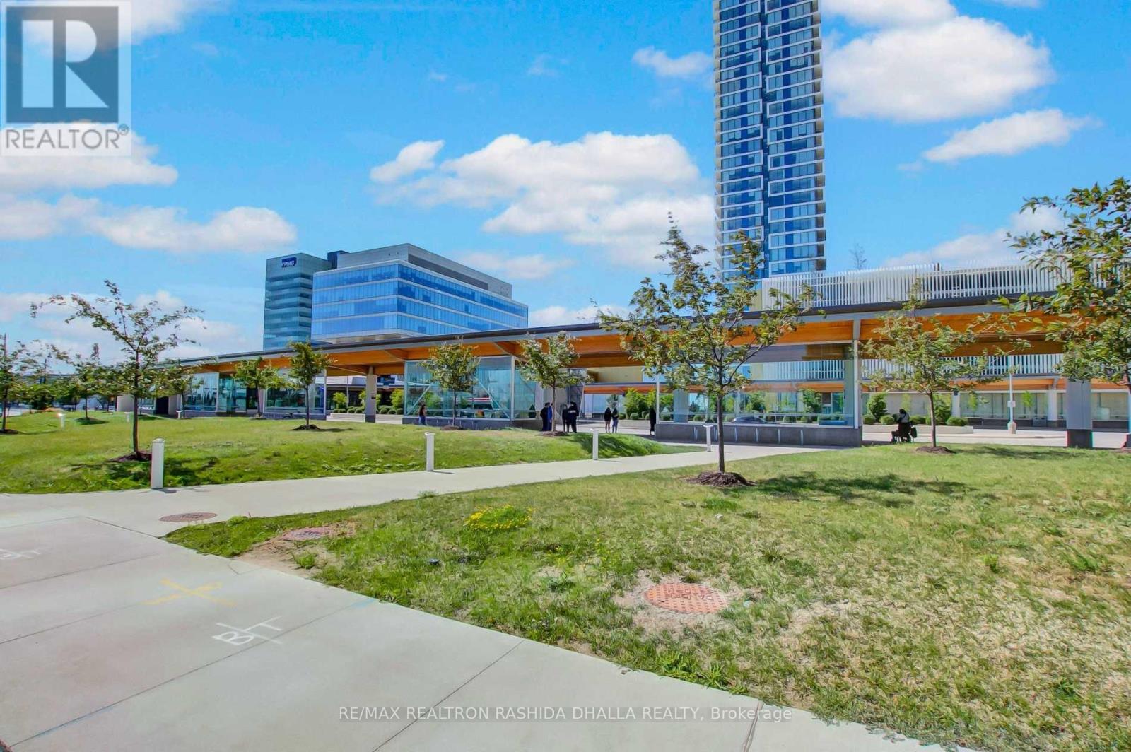 4808 - 898 Portage Parkway N, Vaughan, Ontario  L4K 0J6 - Photo 3 - N12317981