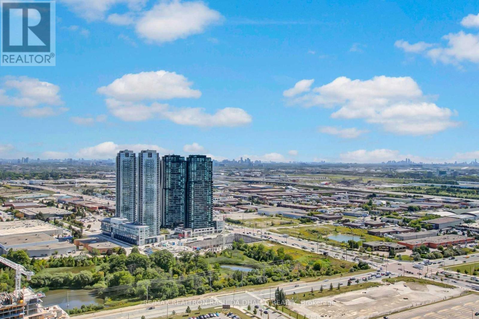 4808 - 898 Portage Parkway N, Vaughan, Ontario  L4K 0J6 - Photo 5 - N12317981