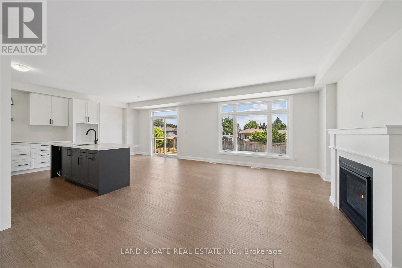 Property at 965 QUEENSDALE AVENUE image 5