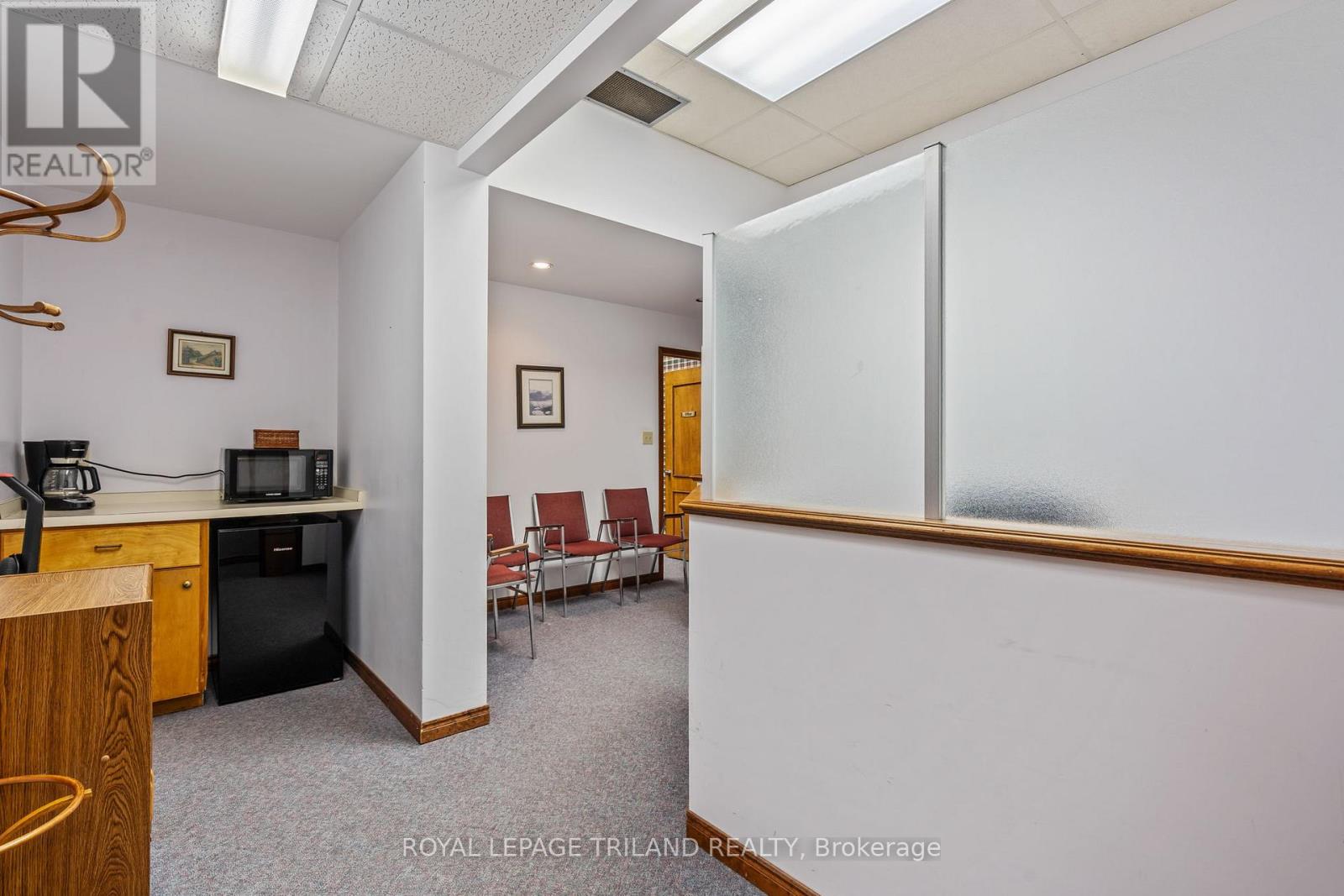 108 Centre Street W, St. Thomas, Ontario  N5R 2Z7 - Photo 16 - X12318032