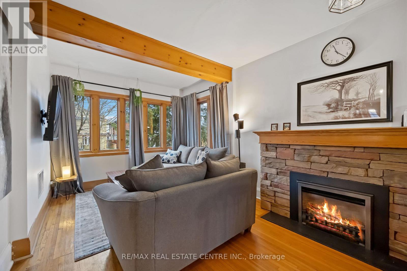 Property at 32 WENONAH DRIVE image 5