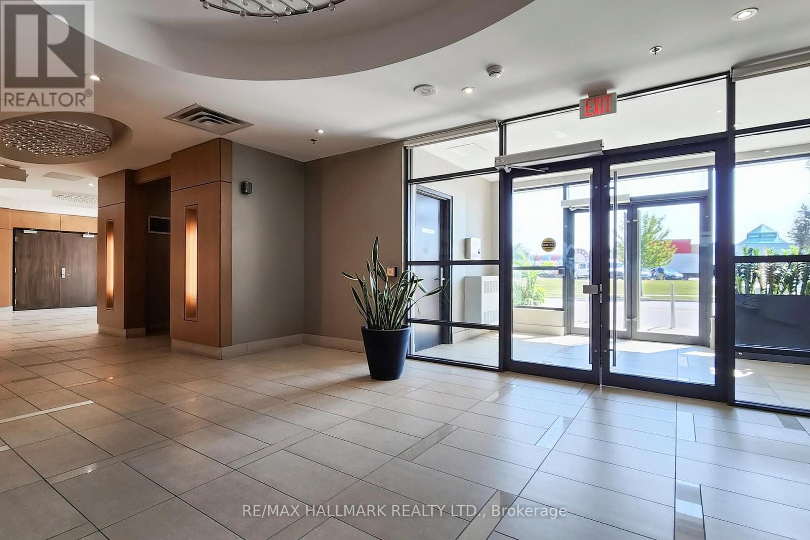 1207 - 840 Queens Plate Drive, Toronto, Ontario  M9W 0E7 - Photo 3 - W12317964