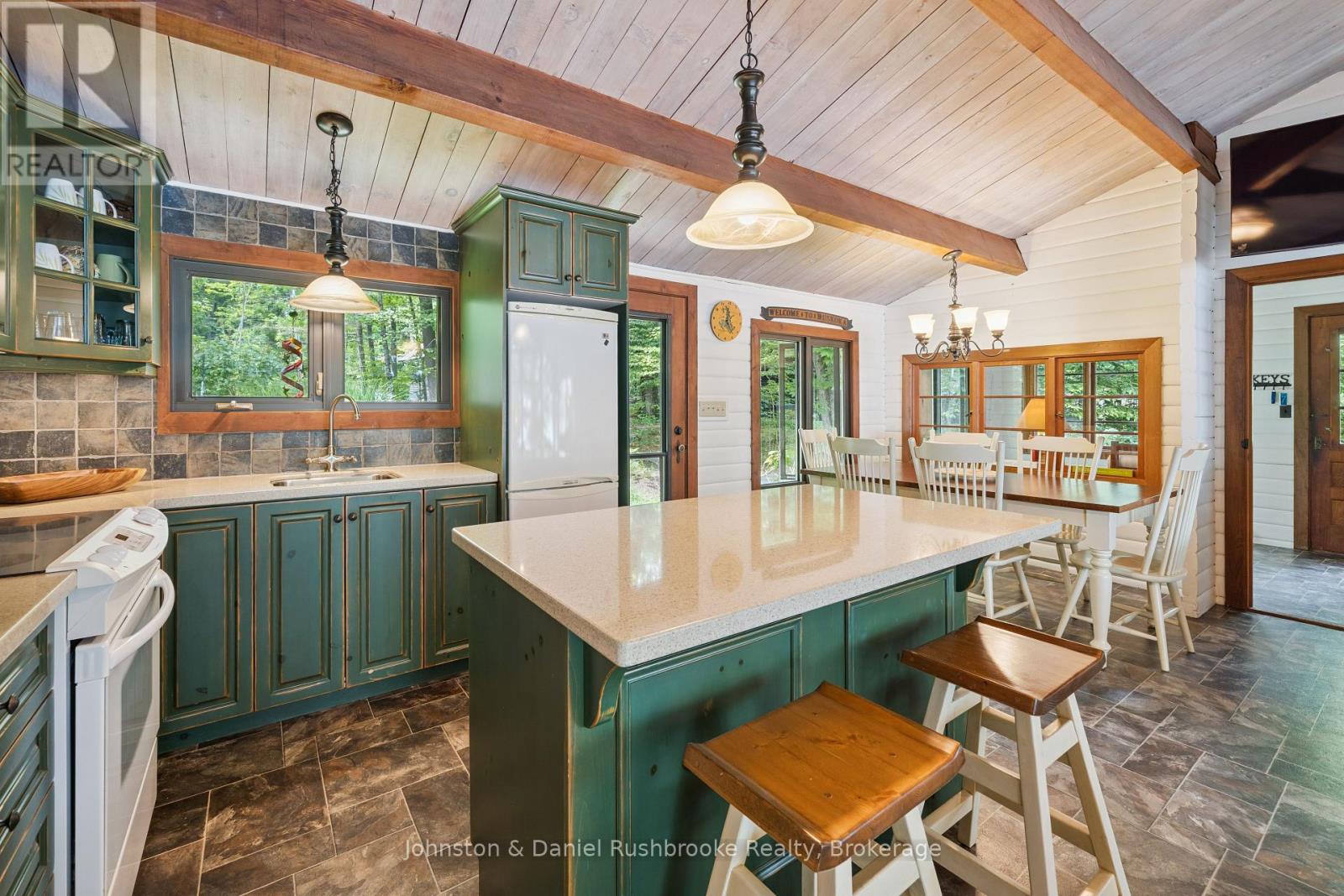 7-1490 Juddhaven Road, Muskoka Lakes, Ontario  P0B 1J0 - Photo 16 - X12318023