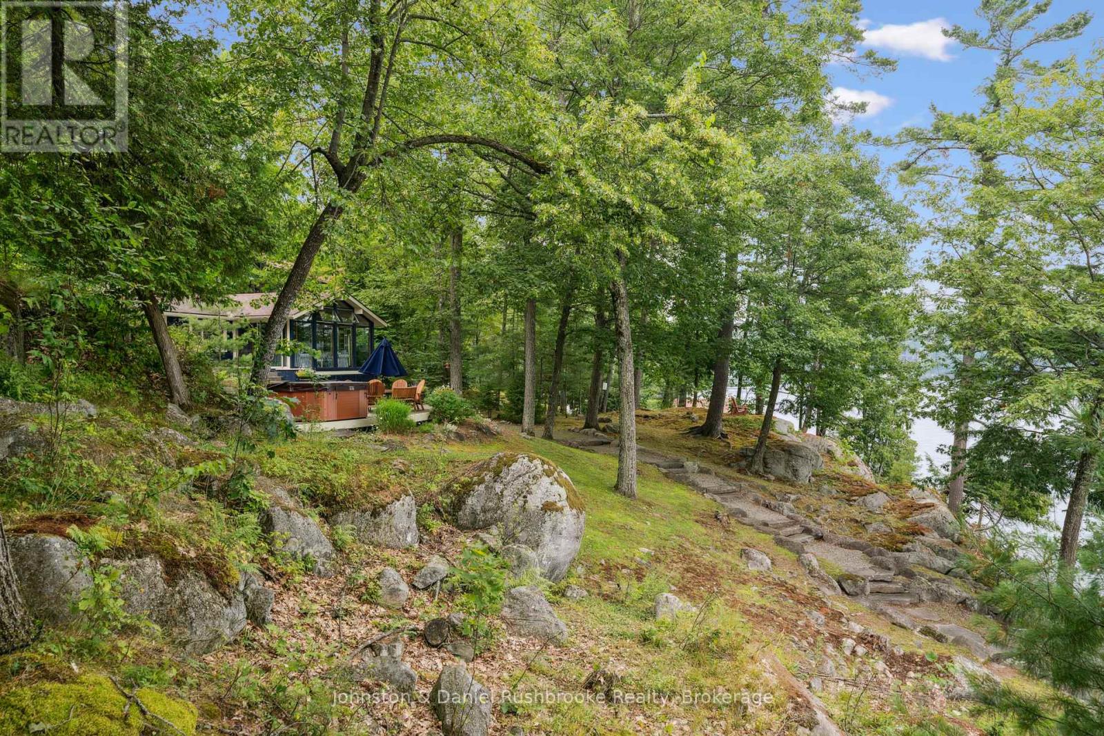 7-1490 Juddhaven Road, Muskoka Lakes, Ontario  P0B 1J0 - Photo 34 - X12318023