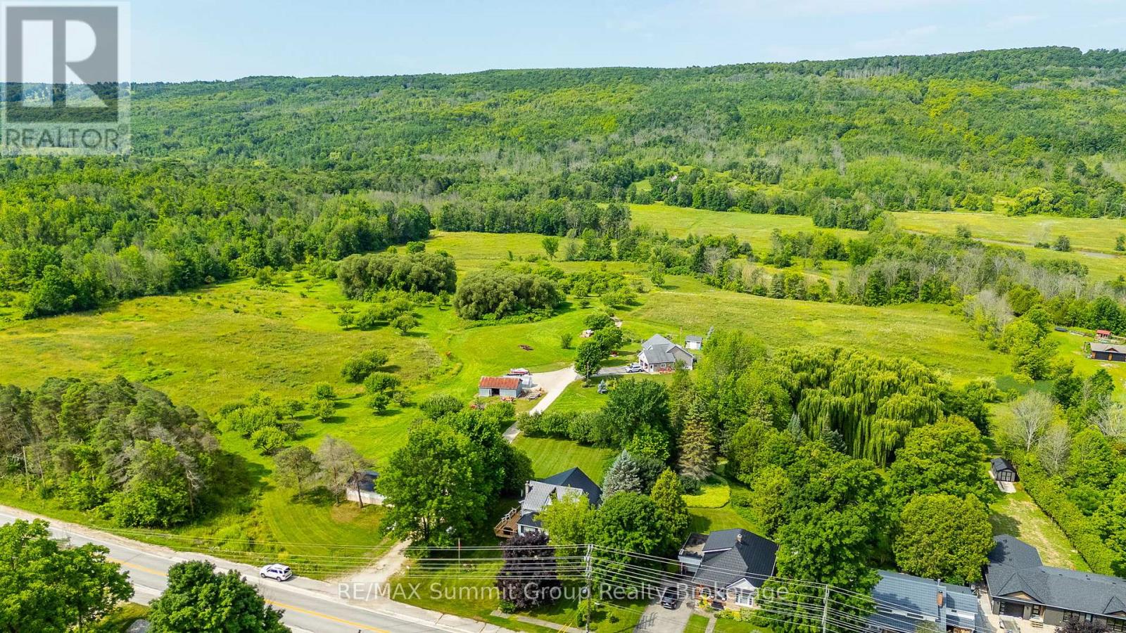 235284 Grey Road 13, Grey Highlands, Ontario  N0C 1G0 - Photo 40 - X12318033