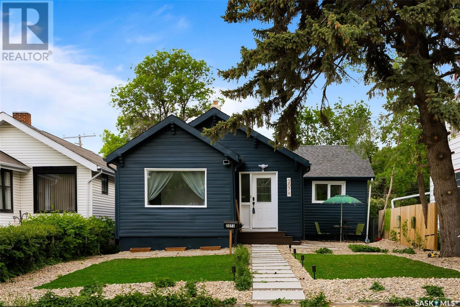 2076 Queen Street, Regina, Saskatchewan  S4T 4C1 - Photo 1 - SK014315