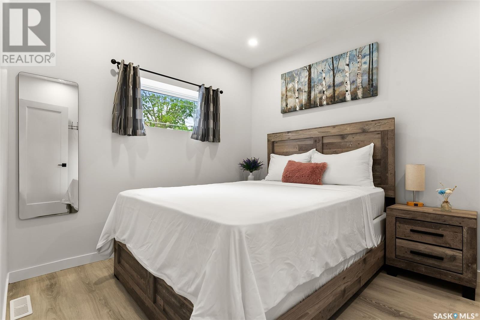 2076 Queen Street, Regina, Saskatchewan  S4T 4C1 - Photo 13 - SK014315