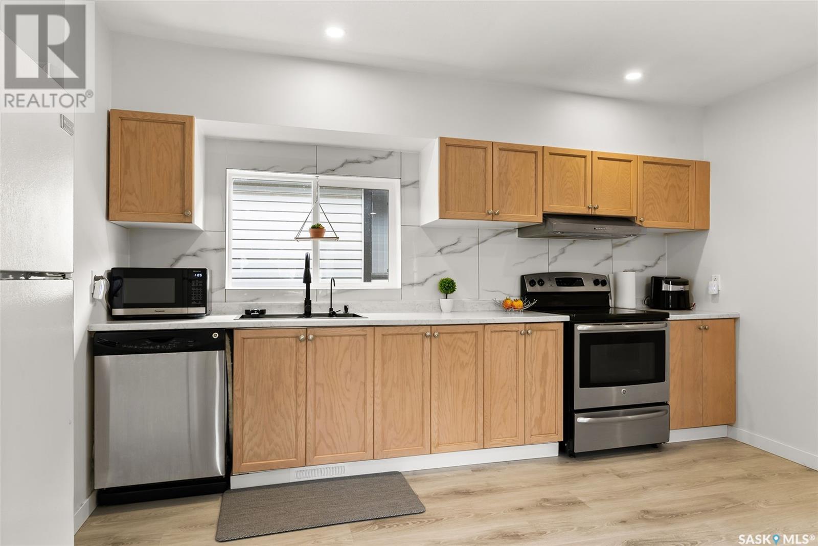 2076 Queen Street, Regina, Saskatchewan  S4T 4C1 - Photo 5 - SK014315