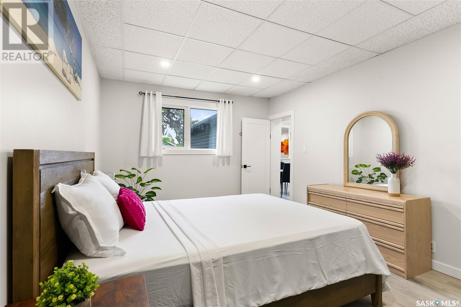 2076 Queen Street, Regina, Saskatchewan  S4T 4C1 - Photo 9 - SK014315