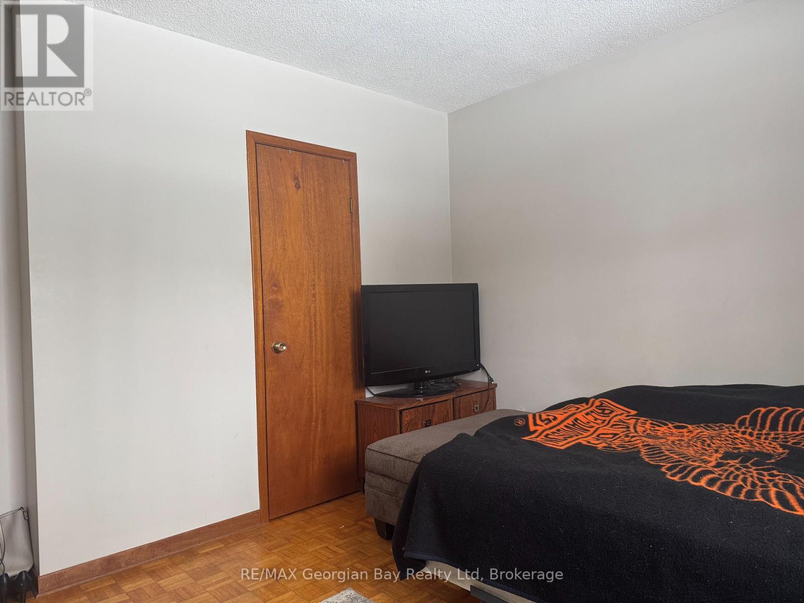 22 Oakwood Avenue, Tiny, Ontario  L9M 0J2 - Photo 12 - S11982014