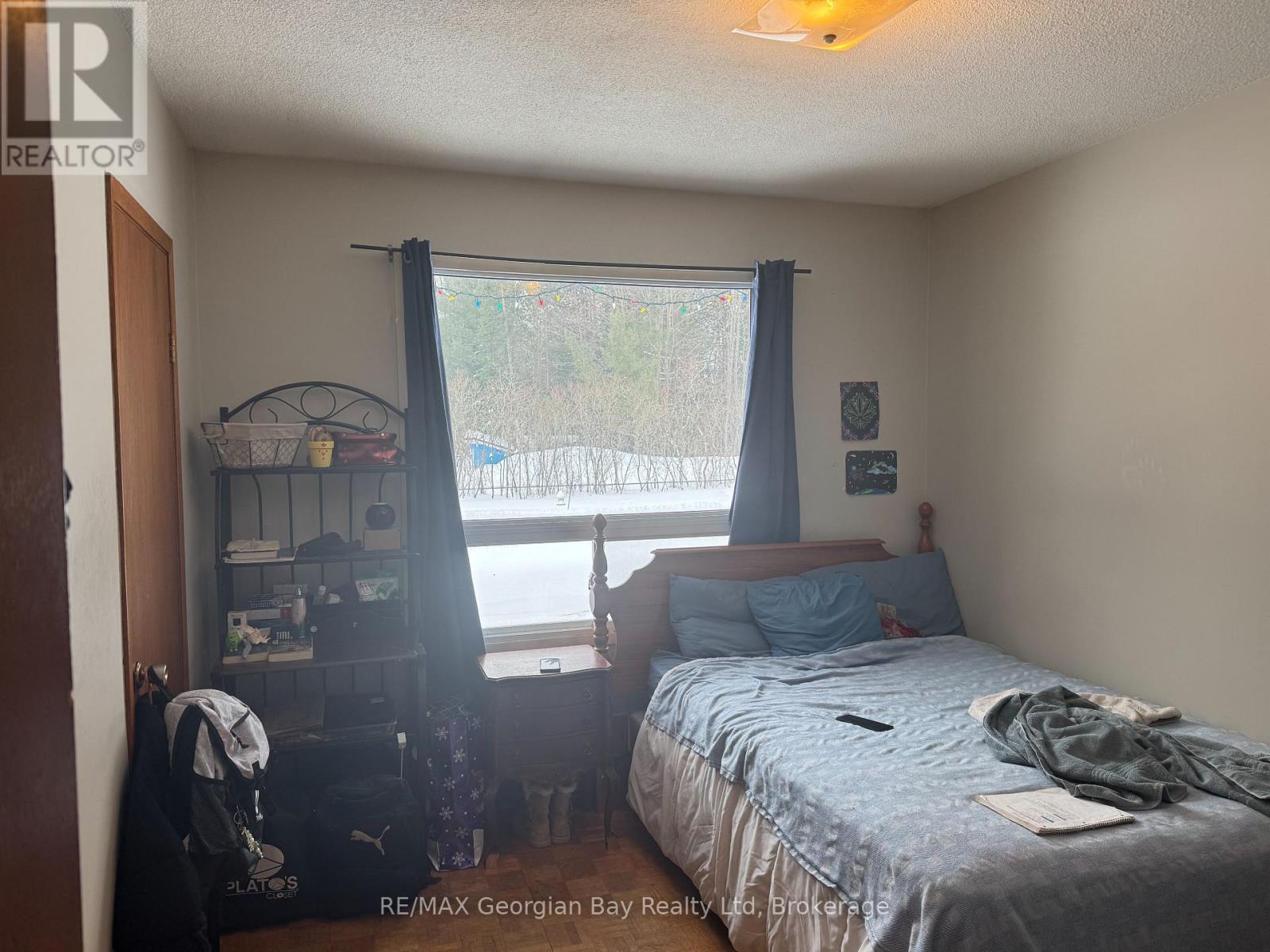 22 Oakwood Avenue, Tiny, Ontario  L9M 0J2 - Photo 10 - S11982014