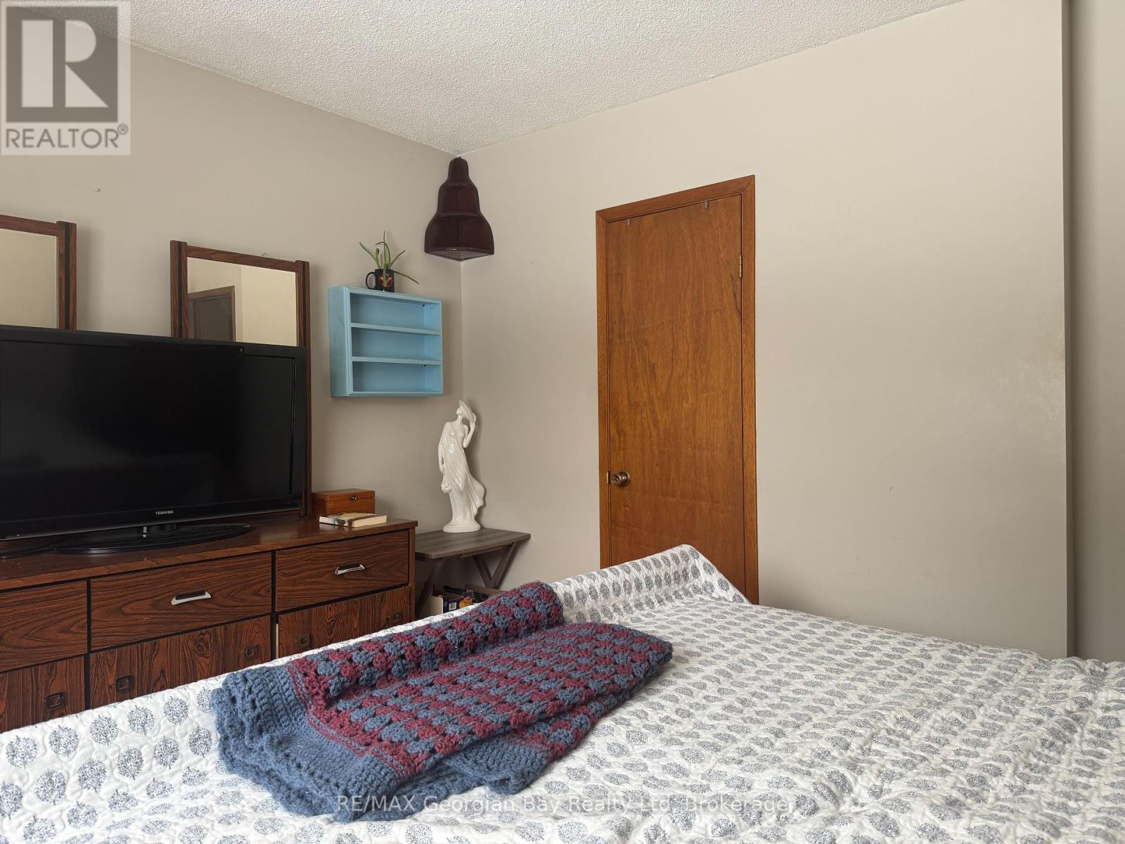22 Oakwood Avenue, Tiny, Ontario  L9M 0J2 - Photo 14 - S11982014