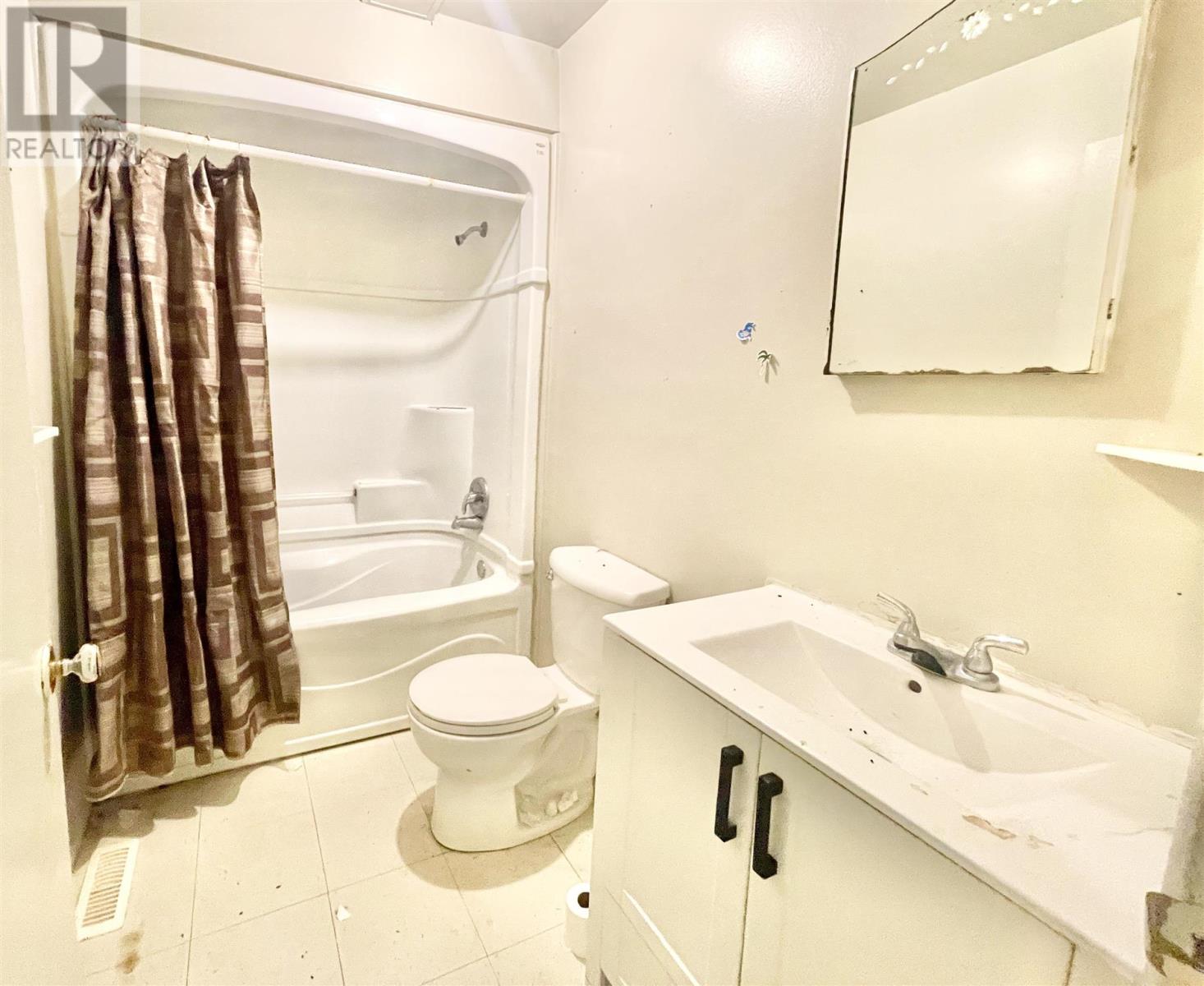 105 Railway Ave W, Dinorwic, Ontario  P0V 1P0 - Photo 20 - TB243699