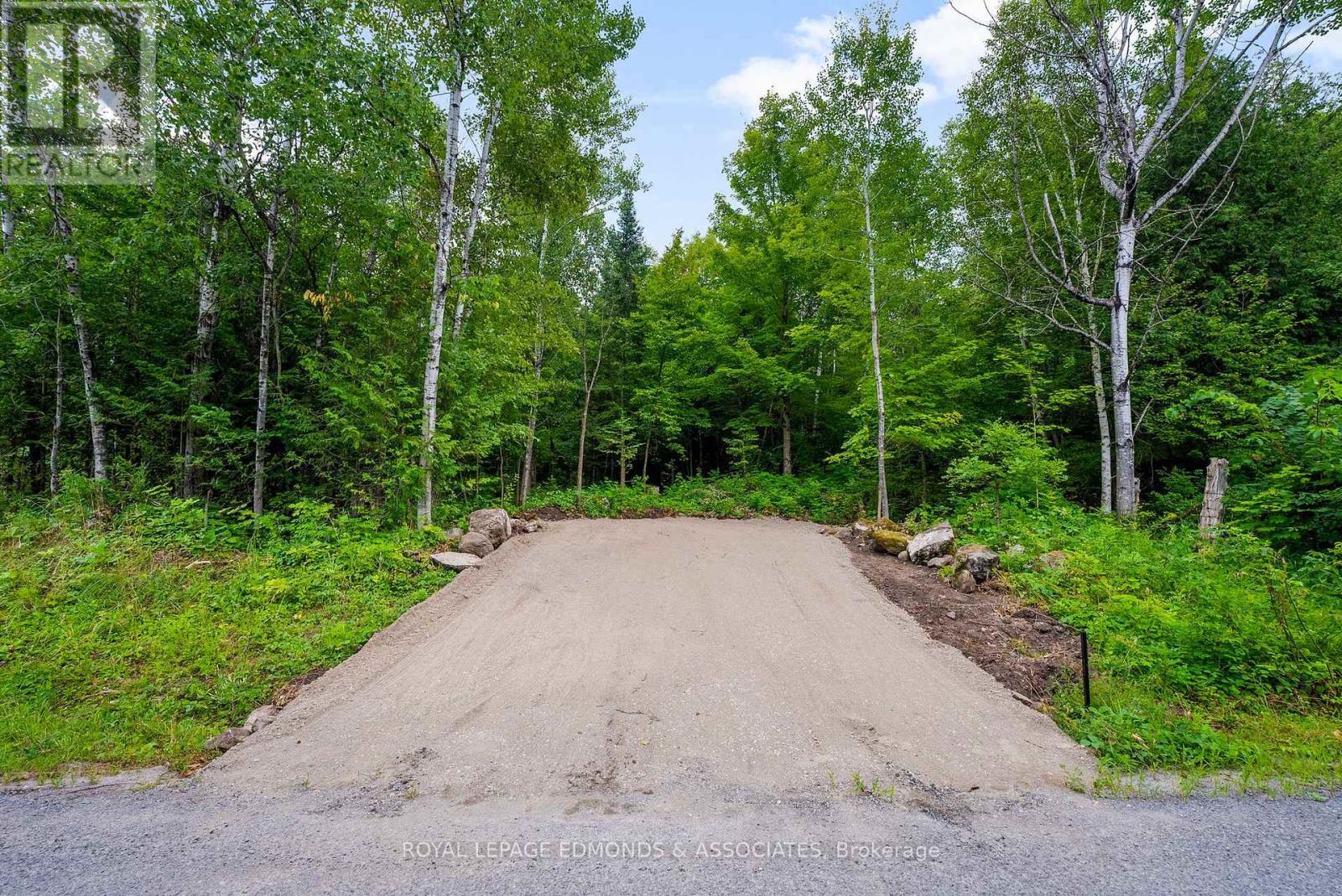 00 Rapid Road, Whitewater Region, Ontario  K0J 2L0 - Photo 9 - X12318142