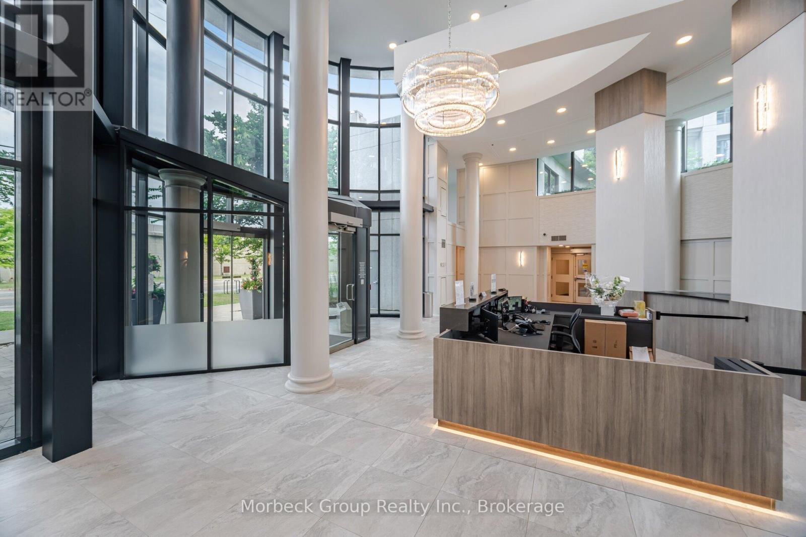 1413 - 2083 Lake Shore Boulevard W, Toronto, Ontario  M8V 4G2 - Photo 4 - W12318159