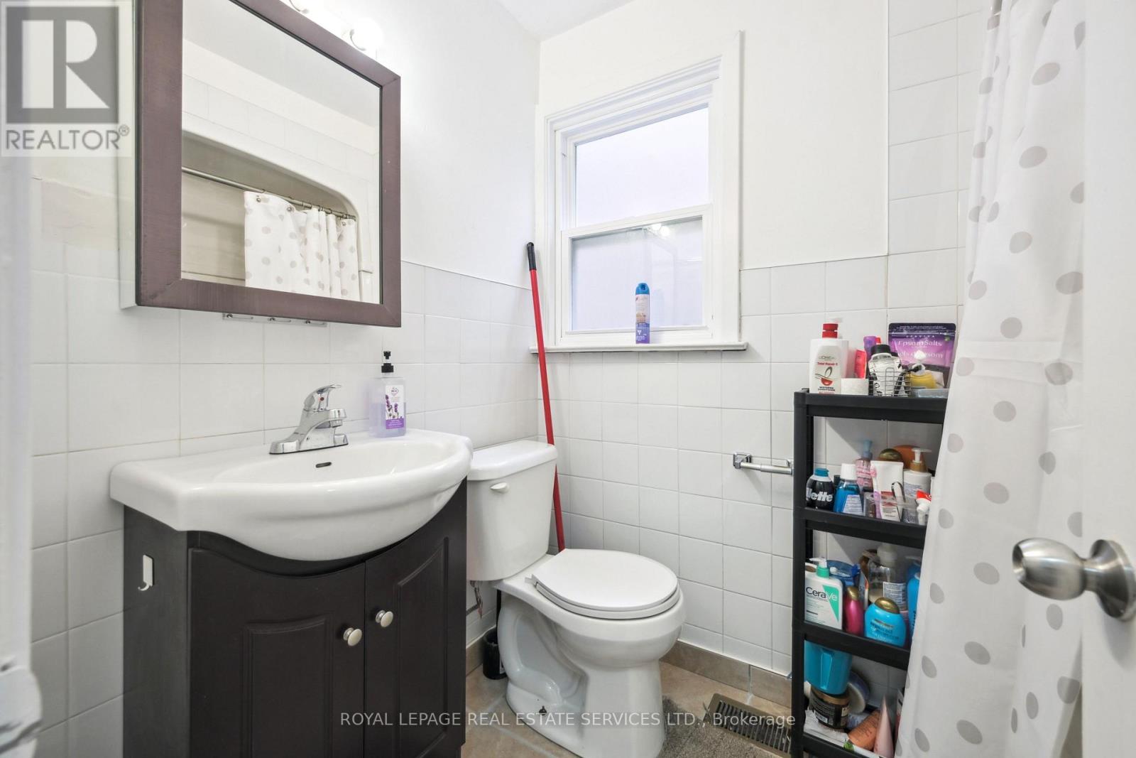 60 Murrie Street, Toronto, Ontario  M8V 1X7 - Photo 19 - W12318068