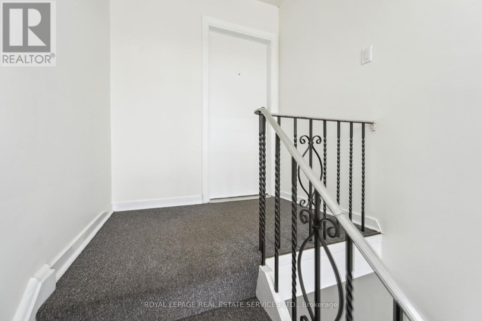 60 Murrie Street, Toronto, Ontario  M8V 1X7 - Photo 20 - W12318068