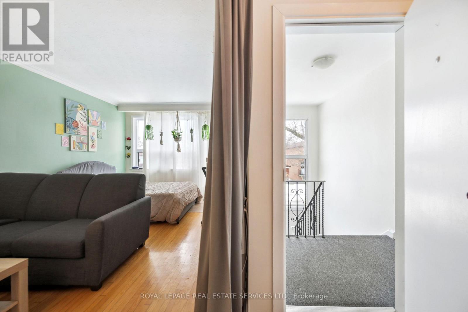 60 Murrie Street, Toronto, Ontario  M8V 1X7 - Photo 21 - W12318068