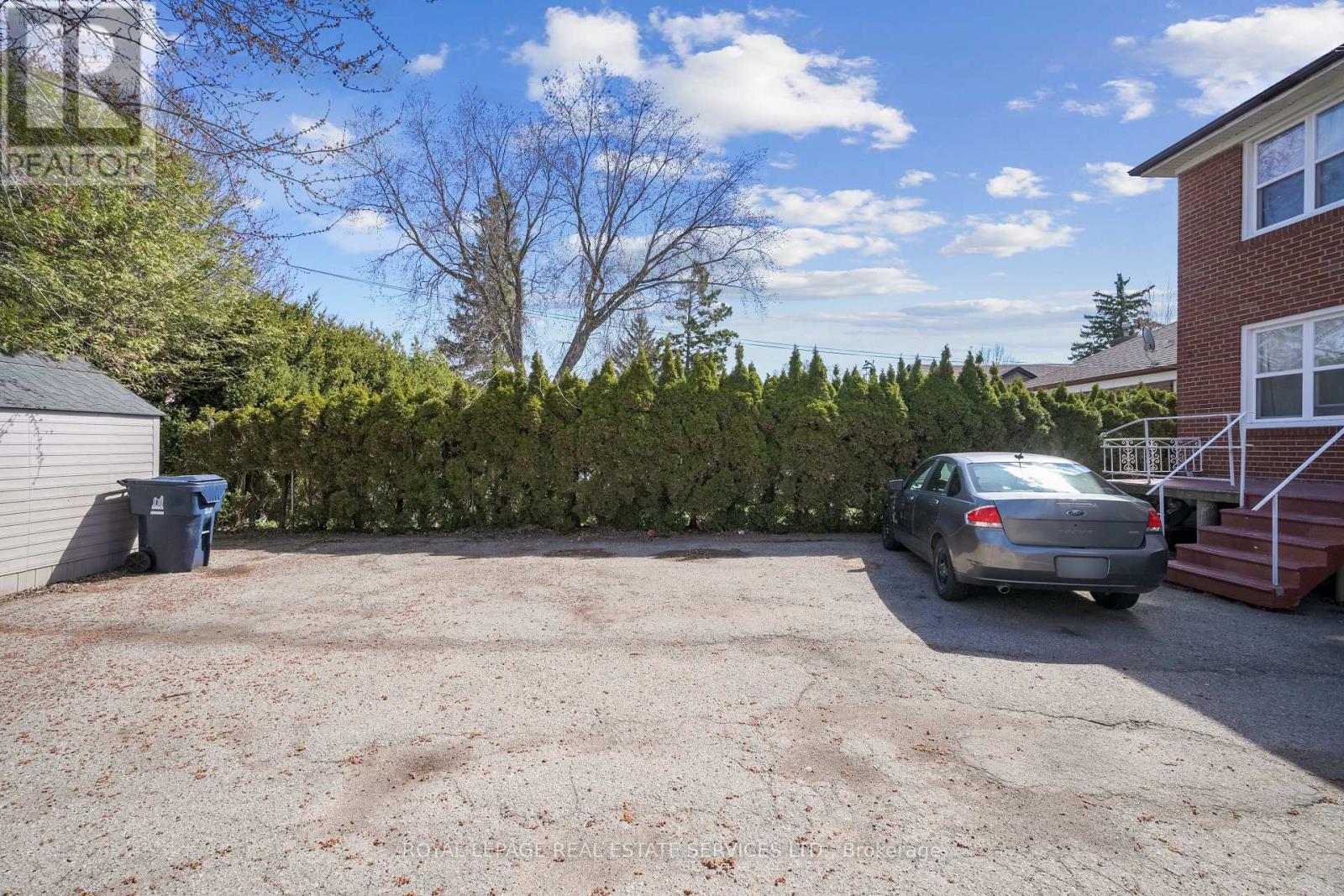 60 Murrie Street, Toronto, Ontario  M8V 1X7 - Photo 31 - W12318068