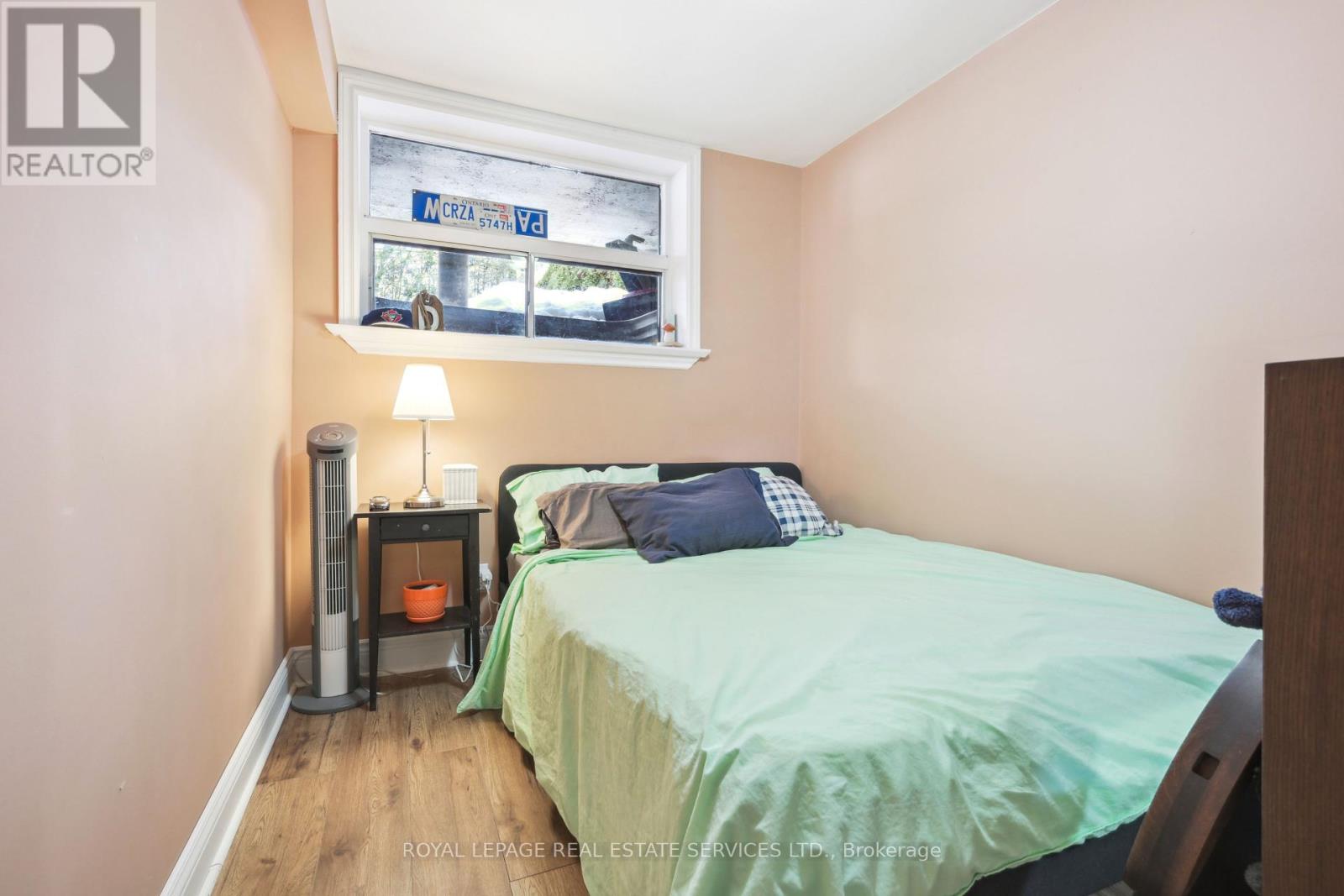 60 Murrie Street, Toronto, Ontario  M8V 1X7 - Photo 9 - W12318068