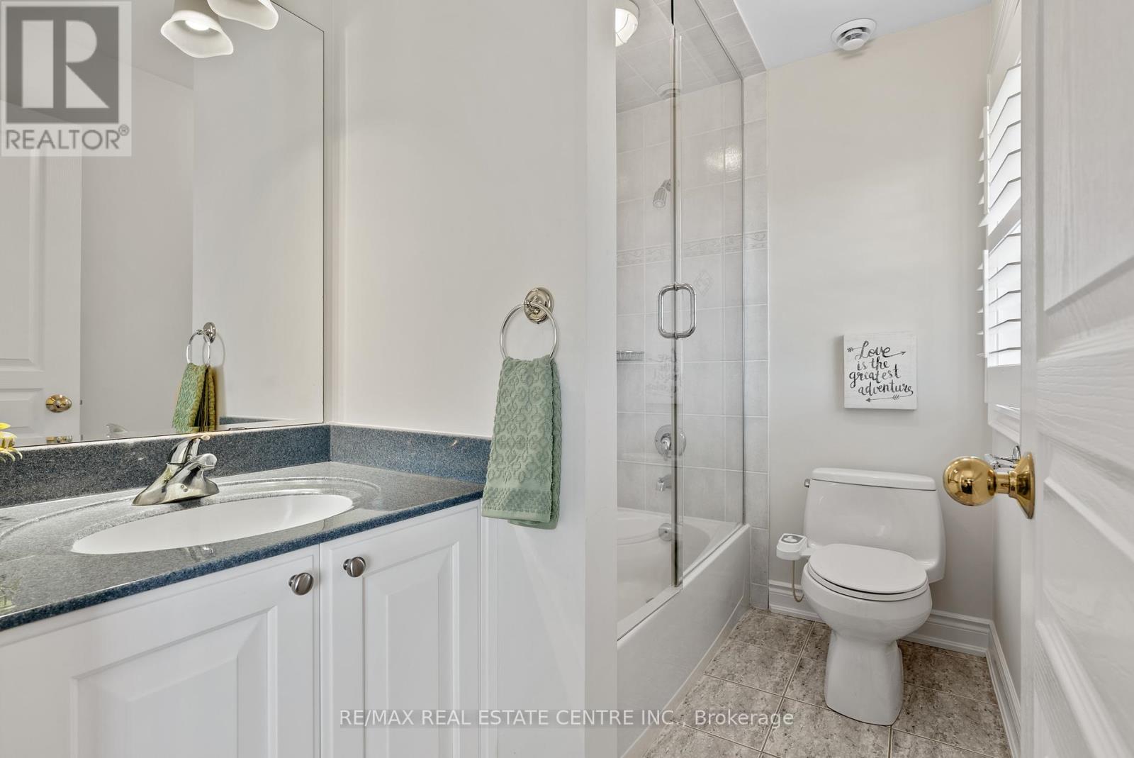 819 Canyon Street, Mississauga, Ontario  L5H 4M3 - Photo 30 - W12318084
