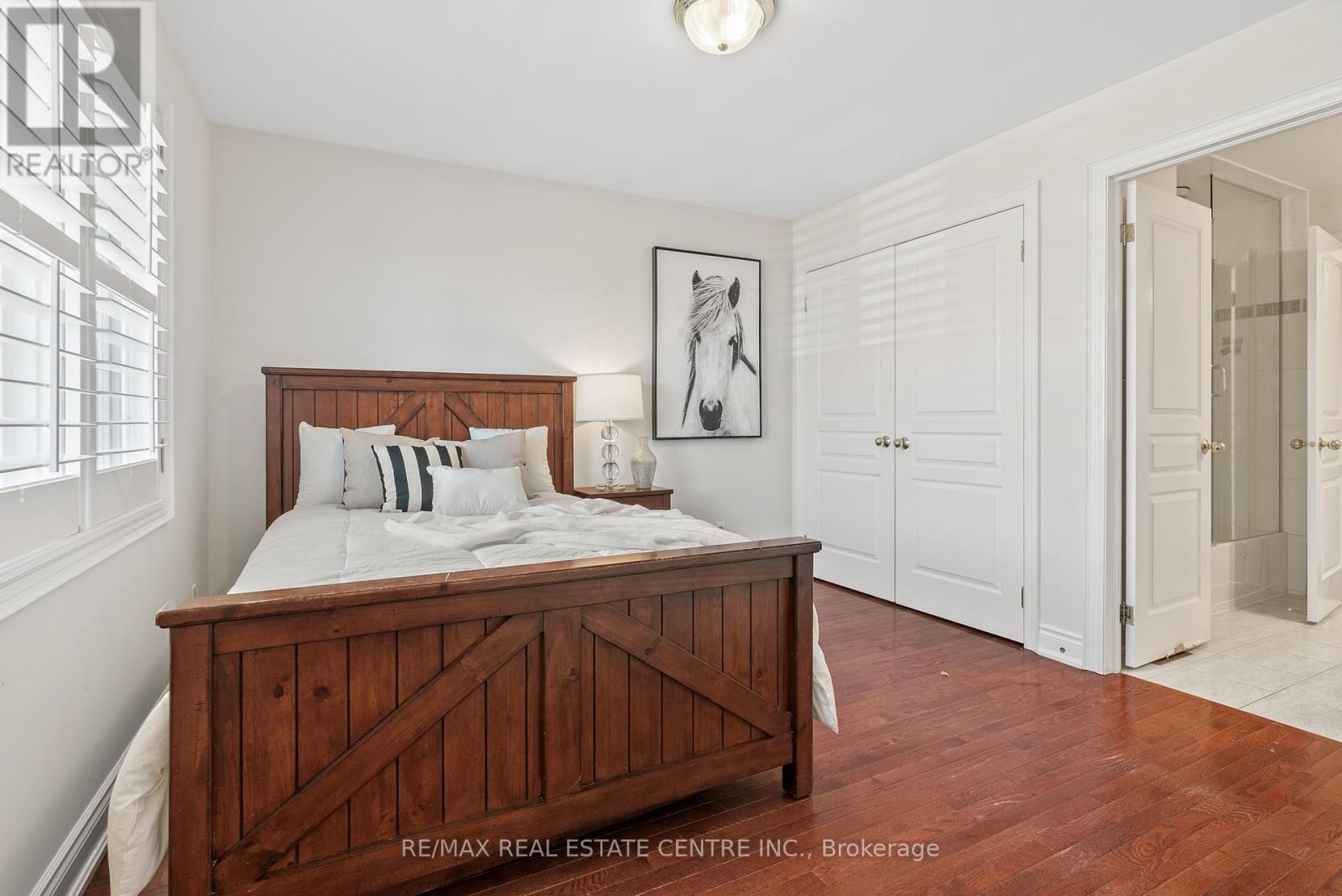 819 Canyon Street, Mississauga, Ontario  L5H 4M3 - Photo 32 - W12318084