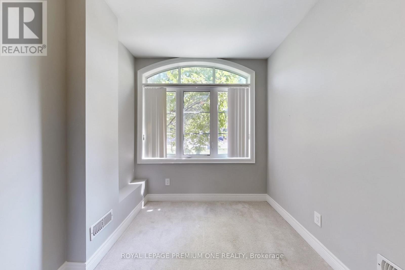 71 Dryden Way N, Toronto (Willowridge-Martingrove-Richview), Ontario  M9R 0B2 - Photo 39 - W12318117