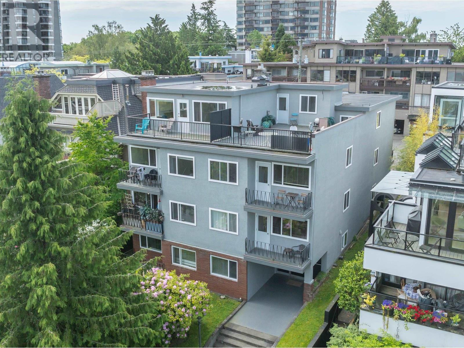 2464 W 1ST AVENUE, Vancouver, British Columbia