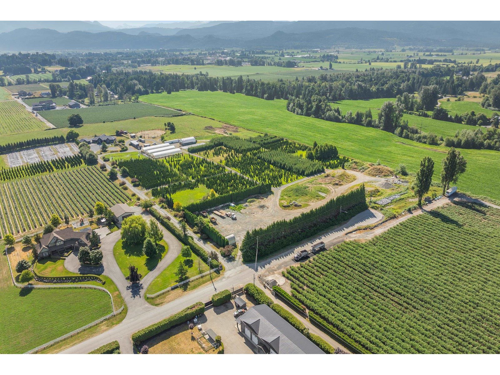 68 Short Road, Abbotsford, British Columbia  V2S 8A7 - Photo 3 - R3030647
