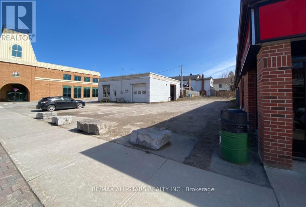 6 Cameron Street W, Brock, Ontario  L0E 1E0 - Photo 3 - N12318168
