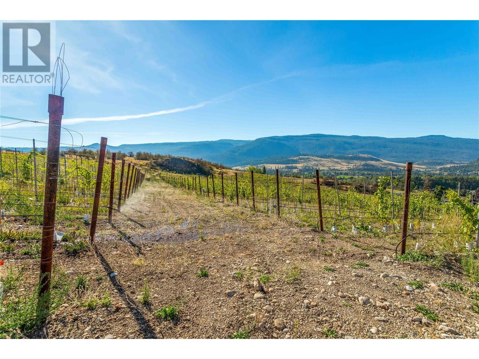 9269 Highway 6, Coldstream, British Columbia  V1B 3B5 - Photo 15 - 10329532