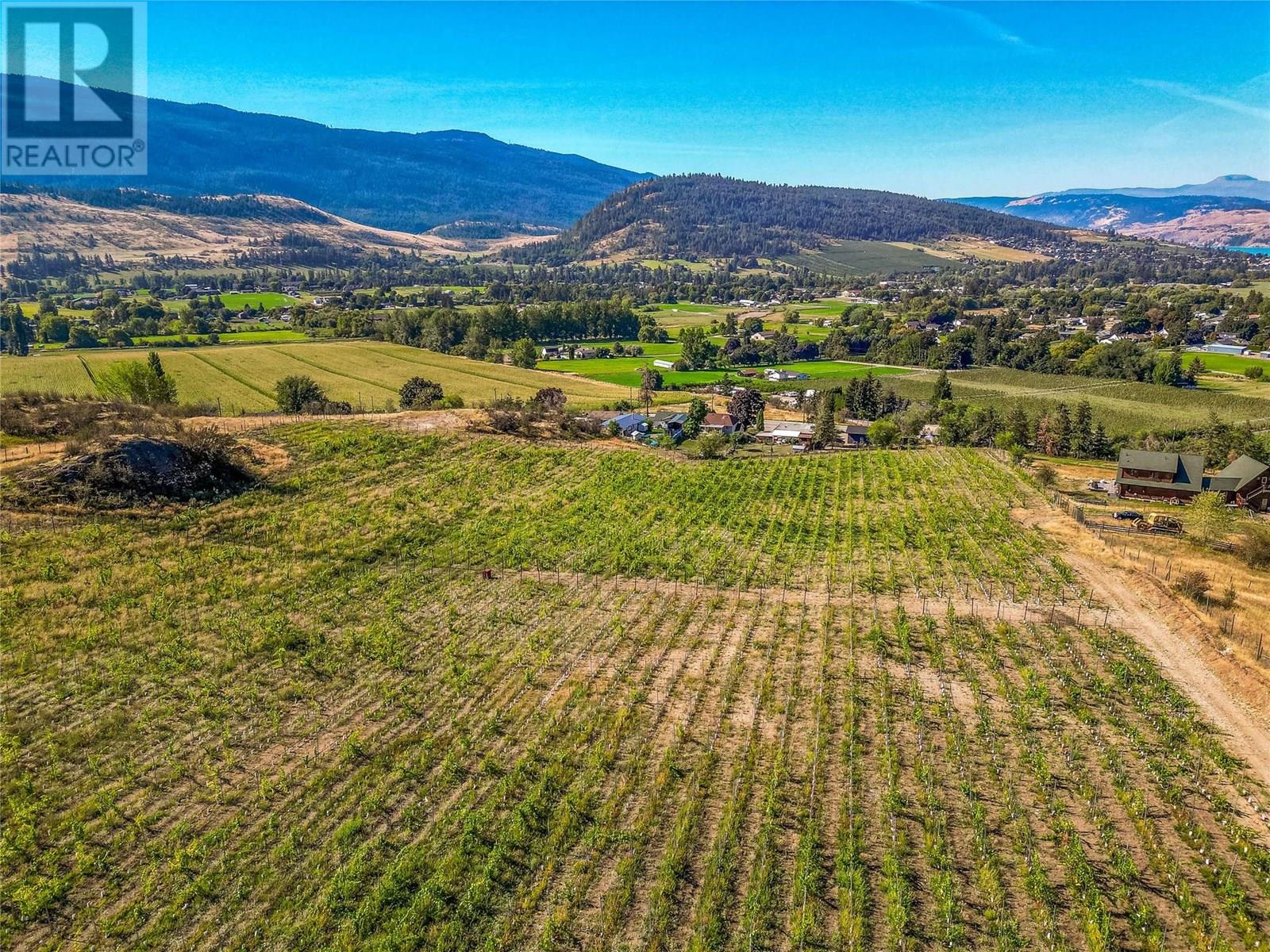 9269 Highway 6, Coldstream, British Columbia  V1B 3B5 - Photo 7 - 10329532